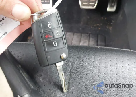 2021 Volkswagen Tiguan 2.0T Se/2.0T Se R-Line Black/2.0T Sel from USA, damaged, VIN 3VV2B7AX3MM130642